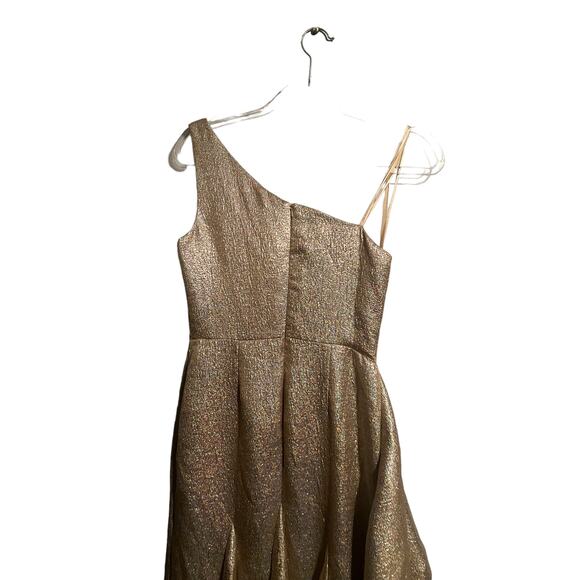 Mac Duggal One Shoulder Metallic Ruffled Evening Gown Oyster Size 4 NWT 66975 - Picture 5 of 9